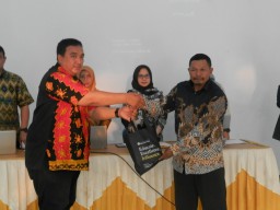 Tim Peneliti UHT Surabaya Data Indikator Geografis Perkebunan Ngetos Nganjuk