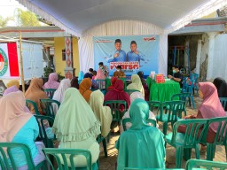 Ajak Warga Tetap Sehat, Relawan WarSa di Jombang Berikan Layanan Cek Kesehatan Gratis