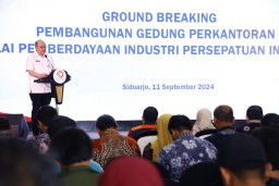 Hadiri Groundbreaking Gedung Perkantoran BPIPI di Sidoarjo, Pj. Sekdaprov Bobby Harapkan Tingkatkan Pertumbuhan Ekonomi Jatim