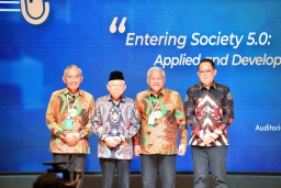 Dampingi Wapres RI Buka iConASET 2024, Pj Gubernur Adhy : Pendidikan Tinggi Pencetak SDM Unggul dan Berdaya Saing Global