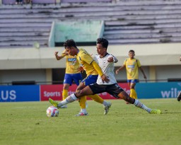 Bermain Di Tuban Gredik United Berhasil Libas Rans Nusantara FC 