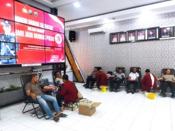 Sambut Hari Jadi Humas Polri ke-73, Polres Bojonegoro Gelar Donor Darah