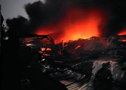 Usai Kebakaran di Smelter, Dua Pabrik di Gresik Menyusul Terbakar