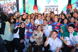 Puncak Peringatan HAORNAS, Pj. Gubernur Adhy Ingatkan Majukan Olahraga untuk Bawa Jatim Mendunia
