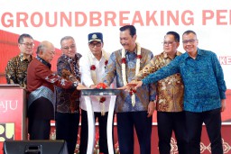 Bandara Dhoho Kediri Diresmikan Bersama Ground Breaking Akses Jalan Tol, Pj. Gubernur Adhy Harapkan Segera Layani Penerbangan Haji dan Umrah 