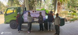 Smelting Hibahkan Kendaraan Operasional ke Koperasi Jasa Putra Meduran