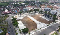 Progres Pengerjaan Renovasi Alun-Alun Jember 95 Persen, Molor dari Target Penyelesaian
