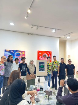 Event Pameran Lukis Para Seniman Rupa Gresik di Vinautism Gallery: Menunjukkan Gagasan tentang Otentisitas Diri, Sekaligus Mencari Ruang Eksistensi