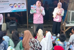 Edukasi Jaga Jarak Aman Jaringan Listrik, Srikandi PLN Tanamkan Semangat Sumpah Pemuda untuk Anak Jalanan Jadi Pahlawan Keselamatan
