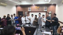 Kelompok Masyarakat Bela Kiai di Jember Desak Pansus Pilkada Panggil Gus Fawait dan Seorang Pendukungnya Untuk Klarifikasi Hal Ini