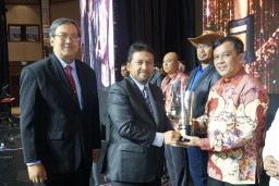 PT Smelting Raih Penghargaan SNI Award 2024