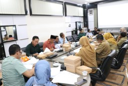 DLH Pemkab Gresik Usulkan Tambahan Anggaran Buat Laboratorium Lingkungan, Janjikan Tambahan Retribusi Rp1,5 Miliar