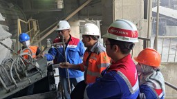 Turunkan Impor, SIG dan PT Pertamina Lubricants Sukses Kembangkan Pelumas Open Gear dalam Negeri, Pertama di Indonesia