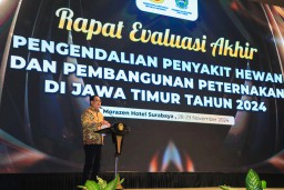 Rapat Evaluasi PHMS Peternakan, Pj. Gubernur Adhy Jamin Status Kesehatan Hewan di Jatim