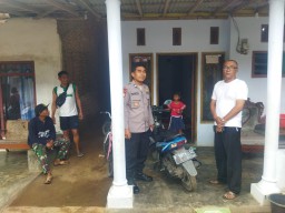 Pria ODGJ di Jember Tusuk Perut Saudaranya, Diduga Sakit Hati Gara-Gara Dibentak