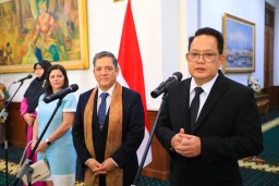Pj Gubernur Adhy Terima Dubes Argentina di Grahadi, Bahas Peluang Kerja Sama dan Investasi di Jatim