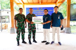 Petrokimia Gresik Perkuat Komitmen pada Lingkungan Melalui Program Penghijauan di Lapangan Kodikmar Surabaya