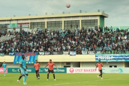 Persela Mantapkan Posisi di Puncak Klasemen Grup 3 Setelah Kalahkan Persibo 3-1