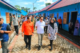 Pj. Gubernur Jatim Resmikan 66 Huntap Kalibaru Indah Permai di Banyuwangi, Bantuan untuk Korban Banjir Bandang