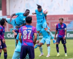 Persela Lamongan Bantai RANS Nusantara 3-0, Kokoh di Puncak Klasemen