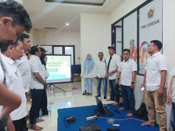 PWI dan Dinkes Gresik Kupas Kesehatan Mental Wartawan Rentan