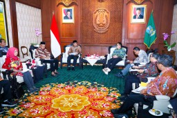 Pj. Gubernur Adhy Komitmen Dukung Pembangunan Taman Tematik Krampyangan