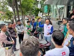 Kebersamaan Konsumen Honda PCX Nribun dan Riding Bareng