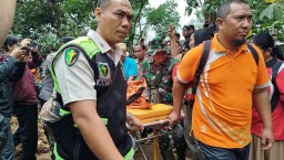 Tragedi Longsor Wonosalam: Satu Korban Anak Ditemukan Meninggal, Satu Masih Dalam Pencarian