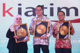 Bank Jatim Raih Empat Penghargaan Bergengsi di IHCBA dan IPRA 2025