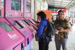 Tiket Kereta Api Lebaran 2025 Sudah Bisa Dipesan, Kuota 8.536 Kursi Per Hari