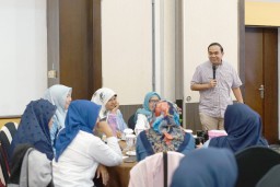 SIG Dukung Kementerian BUMN Wujudkan Visi Kemandirian Ekonomi Presiden Prabowo untuk Bawa UMKM Naik Kelas