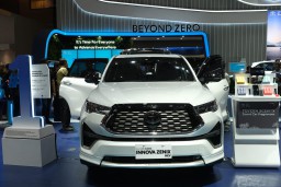 PT Toyota Astra Motor (TAM) Catat Penjualan Mengesankan di Ajang Indonesia International Motor Show (IIMS) 2025