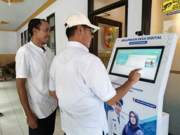 Layanan Anjungan Digital Desa Sidomukti (ADDS) Dapat Apresiasi Wabup Jember
