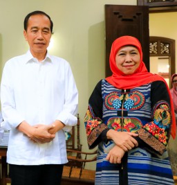 Sowan ke Rumah Presiden RI Ke-7 Jokowi usai Retret, Khofifah-Emil Dapat Wejangan