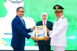 Hadiri Sertijab Wali Kota dan Wakil Wali Kota Batu, Gubernur Khofifah Pesankan Program Nawa Bhakti Kota Batu Inline dengan Nawa Bhakti Satya dan Asta Cita