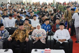 Hadiri Kajian Ramadan PW Muhammadiyah Jatim, Gubernur Khofifah : Menjadikan Baldah Thayyibah adalah Tugas Kita Bersama