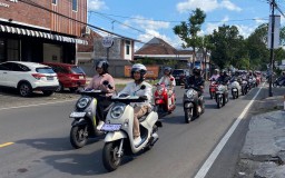 Tips Cari Aman Berkendara Sepeda Motor saat Puasa 