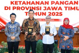 Pimpin Rakor Ketahanan Pangan Bersama Dua Menko, Gubernur Khofifah Optimistis Jatim Mampu Pertahankan Produksi Beras Tertinggi Nasional di 2025