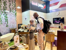 Dorong Ekspor Global, Bank Jatim Fasilitasi Mitra Binaan di IFEX 2025