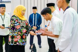 Gubernur Khofifah Optimistis, Kelengkapan Fasilitas Sekolah Dapat Meningkatkan Kualitas Pendidikan dan Prestasi Siswa di Jawa Timur