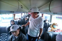 Mudik Bersama BUMN 2025: PTPN I Wilayah Jawa Timur Berangkatkan 1000 Pemudik ke Kampung Halaman