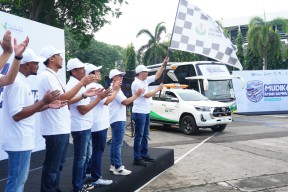 Petrokimia Gresik Berangkatkan 200 Pemudik dalam Mudik Bersama BUMN 2025