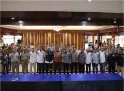 Kunjungan Tim Satuan Tugas 'Sapu Bersih Pungli' ke BPN Provinsi Jawa Timur
