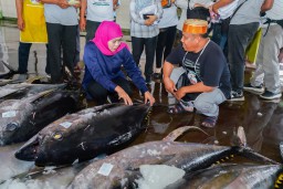385 Ribu Ton Hasil Laut Jatim Diekspor