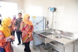Gubernur Jatim Dorong Pemanfaatan Aplikasi e-Detik dan BUAIAN untuk Ibu Hamil
