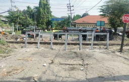 Usai Laka Kereta di Gresik, Perlintasan Sebidang Indro–Kandangan Ditutup Permanen