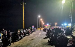 KMP Gili Iyang Terlambat Berangkat, Penumpang Keluhkan Minimnya Informasi dan Fasilitas