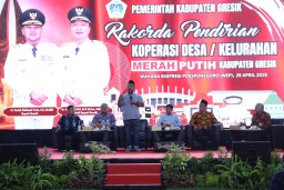 Pemkab Gelar Rakorda Percepatan Pembentukan Koperasi Merah Putih di Seluruh Desa dan Kelurahan di Gresik 