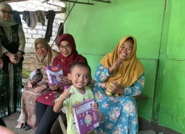 Pemkab Bojonegoro Serius Tangani Stunting, Cantika Wahono Salurkan Bantuan Gizi di Kecamatan Malo