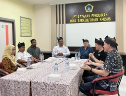 Pemkab Gresik dan Universitas Melbourne Perkuat Kemitraan untuk Pendidikan Inklusif